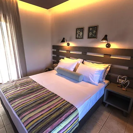 Aliston Hotel Thassos (Adults Only) 2*